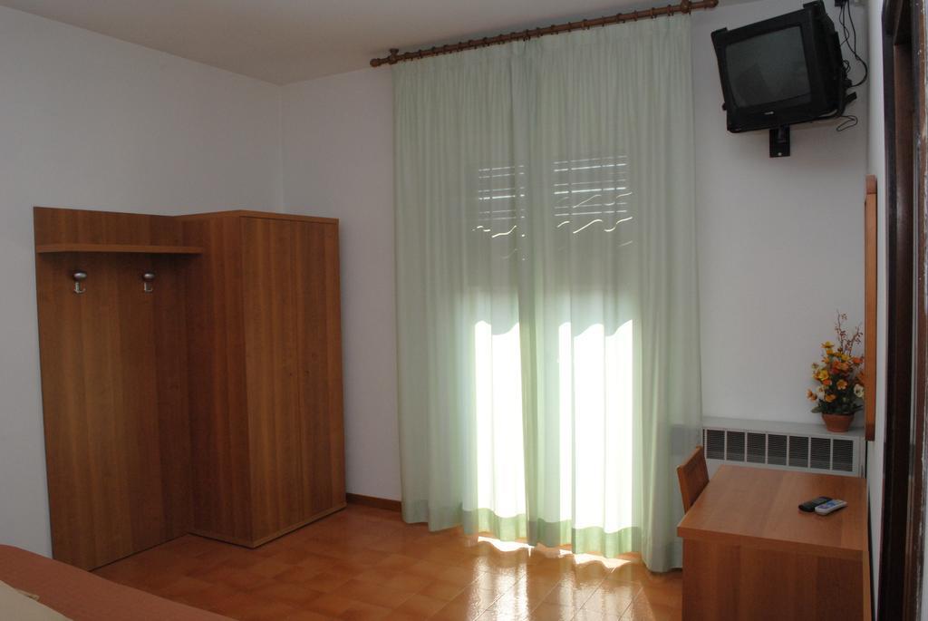 Albergo "Da Mario" Пьяноро Номер фото